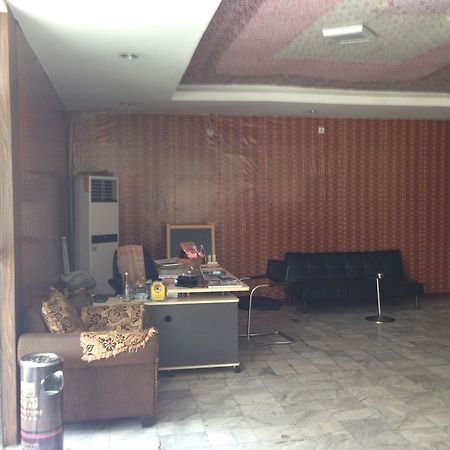 Hotel Mustika Senen Jakarta Luaran gambar