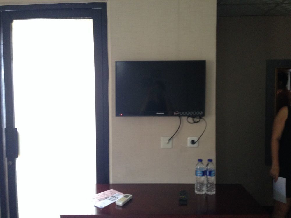 Hotel Mustika Senen Jakarta Luaran gambar